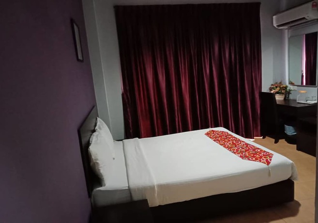 Imagen de la habitación del Hotel Sayang. Foto 6