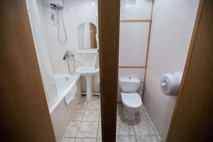 Imagen de la habitación del Hotel Sayany. Foto 4