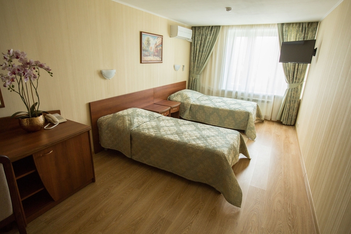 Imagen de la habitación del Hotel Sayany. Foto 5