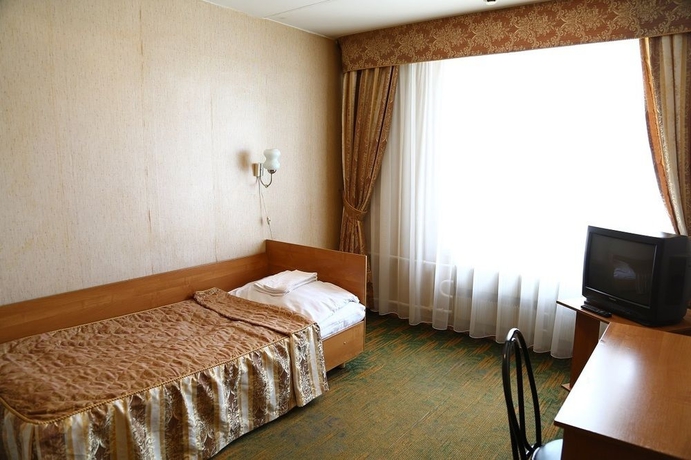 Imagen de la habitación del Hotel Sayany. Foto 6