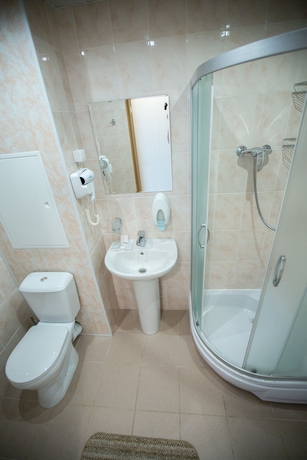 Imagen de la habitación del Hotel Sayany. Foto 13