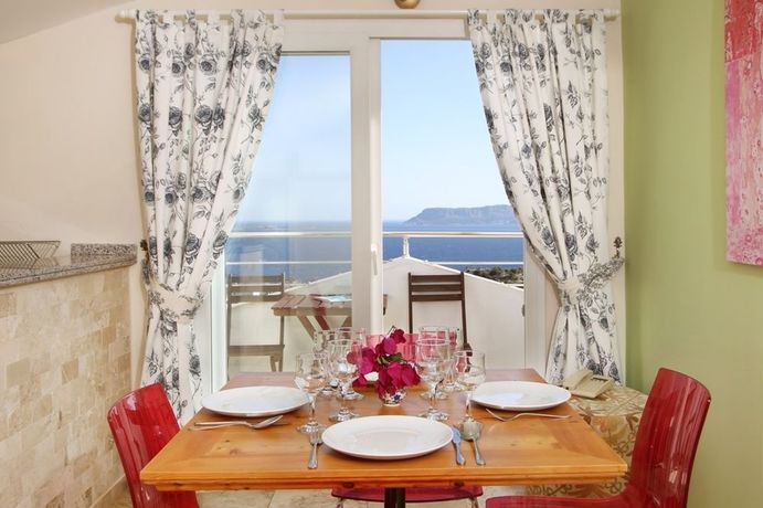 Imagen de la habitación del Hotel Saylam Suites. Foto 8