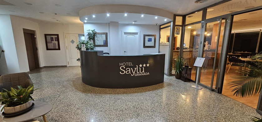 Imagen de los interiores del Hotel Saylu. Foto 23