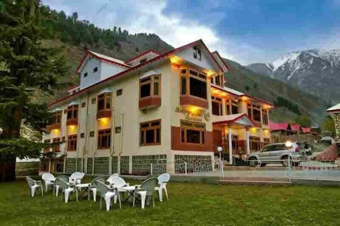 Imagen general del Hotel Sayyam Heights Naran. Foto 5