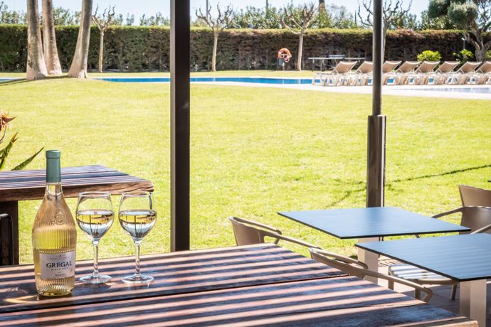 Imagen de los exteriores del Hotel Sb Bcn Events. Foto 16