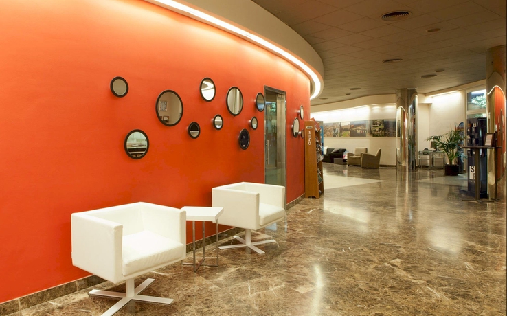 Imagen de los interiores del Hotel Sb Corona Tortosa. Foto 12