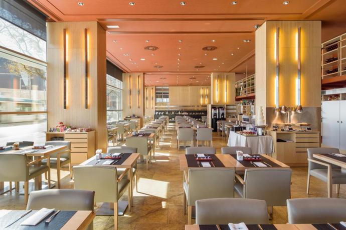 Imagen general del Hotel Sb Diagonal Zero. Foto 9