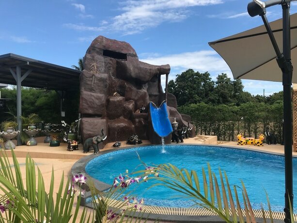 Imagen general del Hotel Sb Holiday Resort. Foto 13