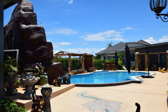 Imagen general del Hotel Sb Holiday Resort. Foto 16