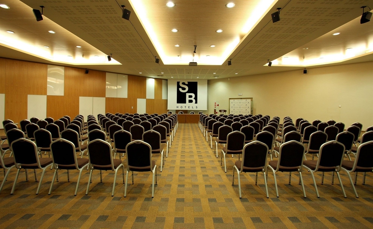 Imagen de los interiores del Hotel Sb Icaria. Foto 9