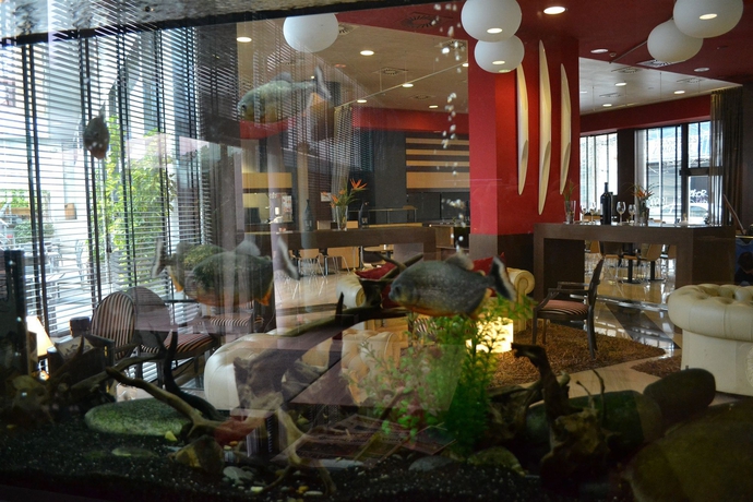 Imagen de los interiores del Hotel Sb Icaria. Foto 12