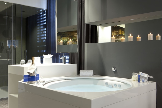 Imagen de la habitación del Hotel Sb Plaza Europa. Foto 4