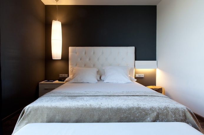 Imagen de la habitación del Hotel Sb Plaza Europa. Foto 7