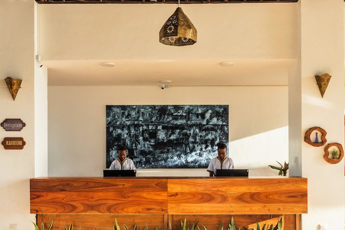 Imagen de los interiores del Hotel Sbh Kilindini Resort. Foto 12