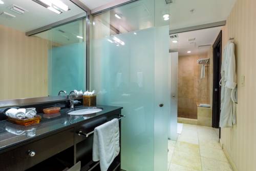 Imagen de la habitación del Hotel Sbv Luxury Ocean Suites. Foto 4