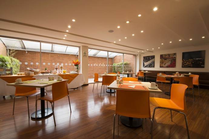Imagen del bar/restaurante del Hotel Scala 68. Foto 3