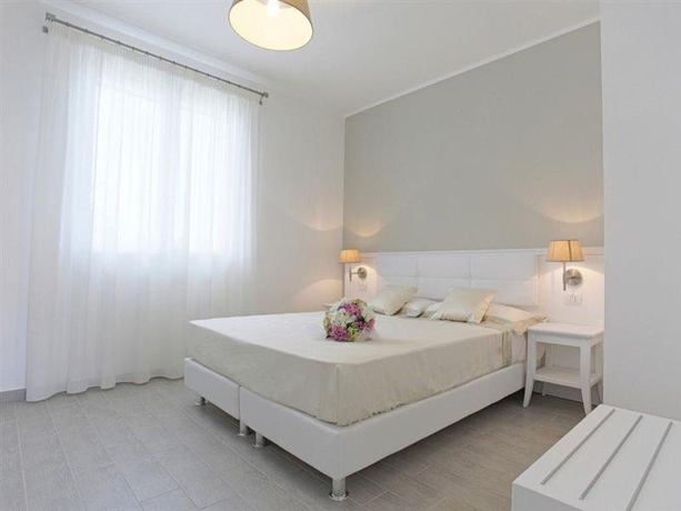 Imagen de la habitación del Hotel Scala Dei Turchi Resort. Foto 13