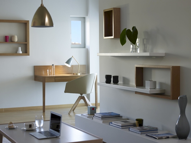 Imagen de los interiores del Hotel Scale Suites. Foto 14