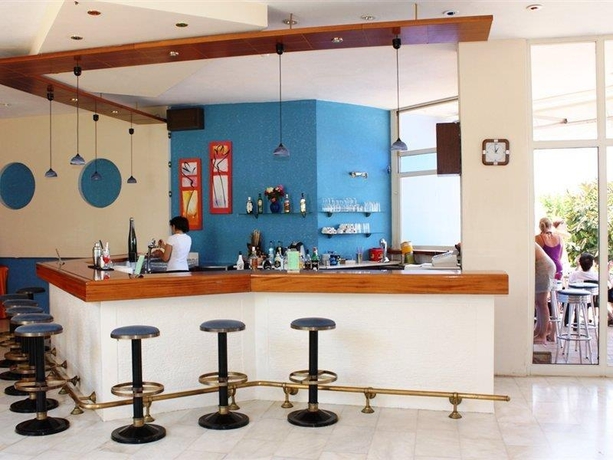 Imagen general del Hotel Scaleta Beach. Foto 8