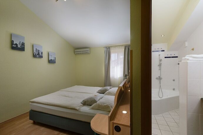 Imagen de la habitación del Hotel Scaletta. Foto 26