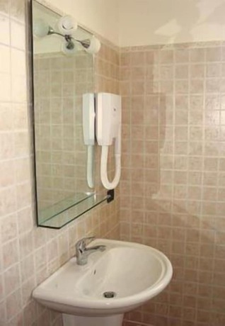 Imagen de la habitación del Hotel Scaligero. Foto 13