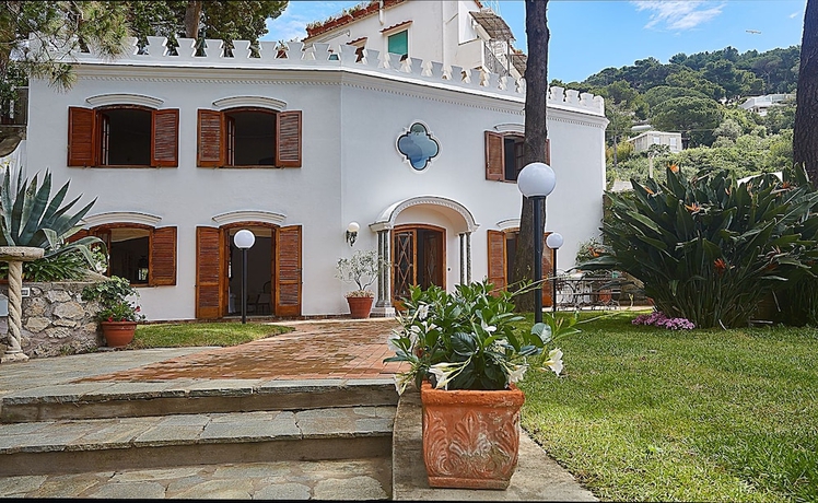 Imagen de la habitación del Hotel Scalinatella. Foto 16