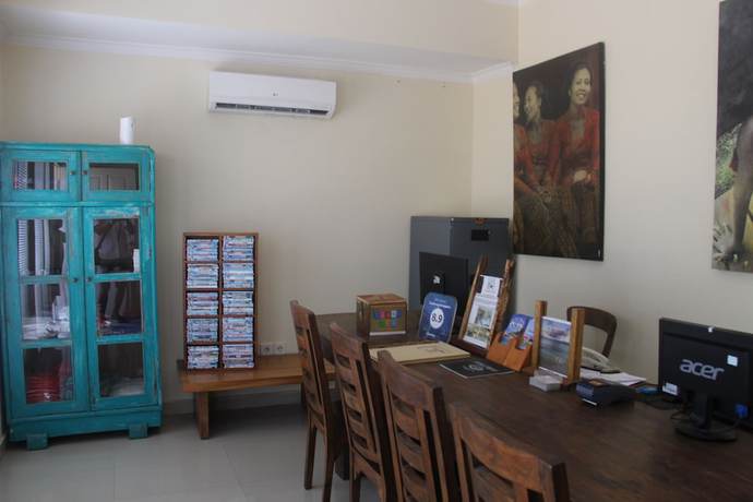 Imagen de los interiores del Hotel Scallywags Beach Club. Foto 20