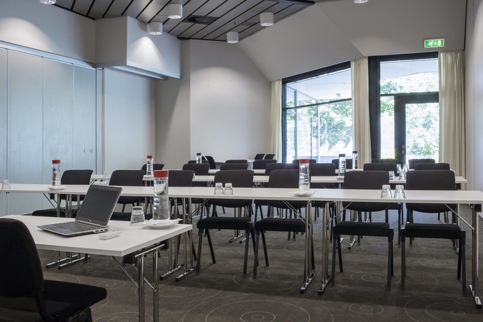 Imagen de los interiores del Hotel Scandic Aarhus Vest. Foto 10