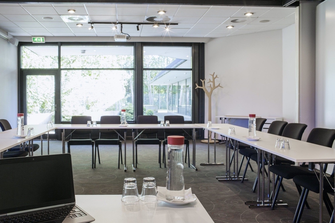 Imagen de los interiores del Hotel Scandic Aarhus Vest. Foto 13