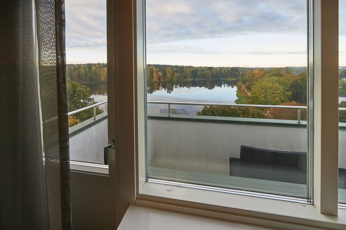 Imagen de los exteriores del Hotel Scandic Aulanko. Foto 9