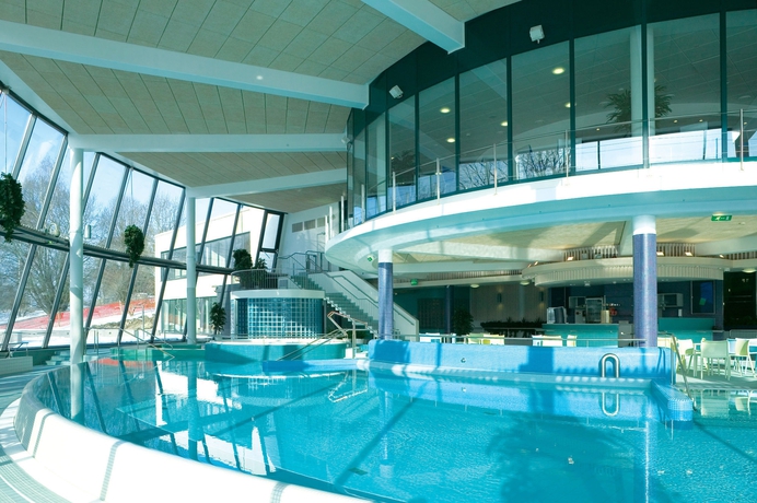 Imagen de la piscina del Hotel Scandic Aulanko. Foto 11