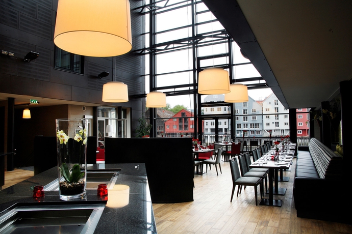 Imagen del bar/restaurante del Hotel Scandic Bakklandet. Foto 3