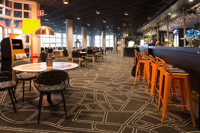 Imagen del bar/restaurante del Hotel Scandic Bolln&auml;s. Foto 3