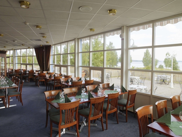 Imagen del bar/restaurante del Hotel Scandic Bolln&auml;s. Foto 4