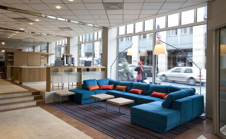 Imagen de los interiores del Hotel Scandic Byparken. Foto 5