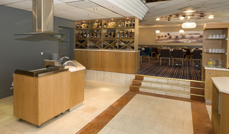 Imagen de los interiores del Hotel Scandic Byparken. Foto 6