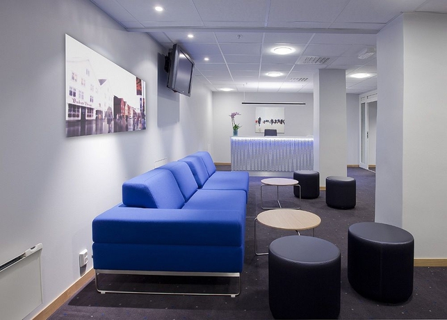 Imagen de los interiores del Hotel Scandic Byparken. Foto 7