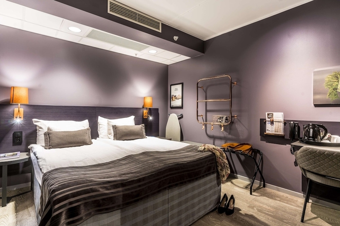 Imagen de la habitación del Hotel Scandic Continental. Foto 11