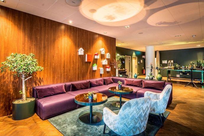 Imagen de los interiores del Hotel Scandic Continental. Foto 15