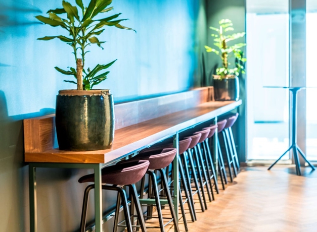 Imagen de los interiores del Hotel Scandic Continental. Foto 17