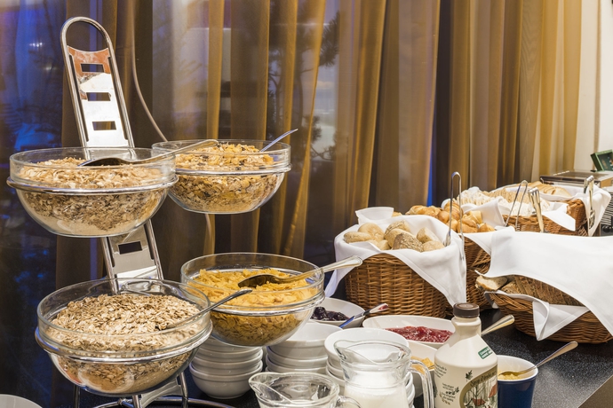 Imagen del bar/restaurante del Hotel Scandic Gdansk. Foto 6