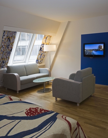 Imagen de los interiores del Hotel Scandic Hakaniemi. Foto 13