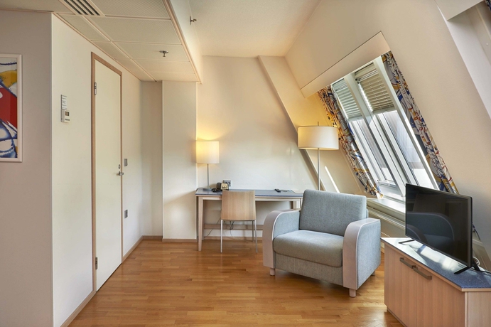 Imagen de los interiores del Hotel Scandic Hakaniemi. Foto 15