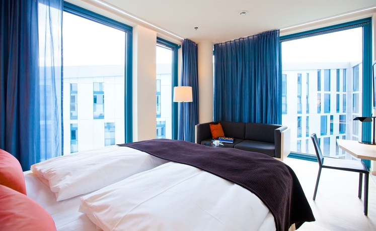 Imagen de la habitación del Hotel Scandic Hamburg Emporio. Foto 8