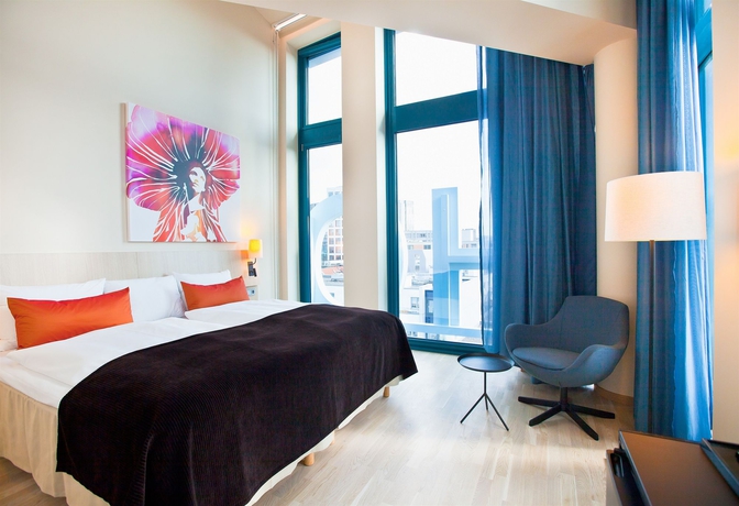 Imagen de la habitación del Hotel Scandic Hamburg Emporio. Foto 10