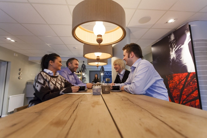 Imagen de los interiores del Hotel Scandic Harstad. Foto 12