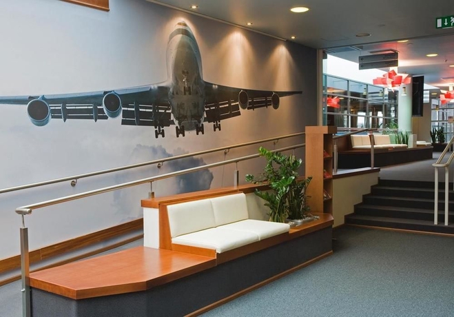 Imagen de los interiores del Hotel Scandic Helsinki Aviacongress. Foto 8