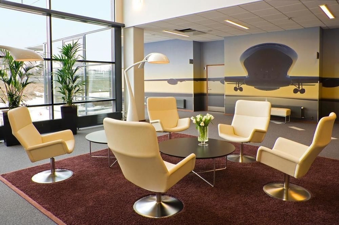 Imagen de los interiores del Hotel Scandic Helsinki Aviacongress. Foto 10