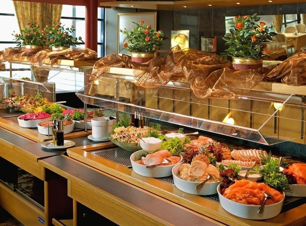 Imagen del bar/restaurante del Hotel Scandic Helsinki Aviacongress. Foto 3