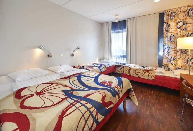 Imagen de la habitación del Hotel Scandic Helsinki Aviapolis. Foto 9